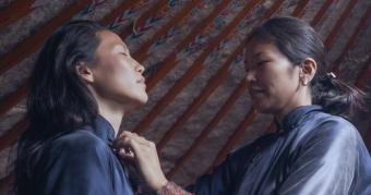 SCHWARZE MILCH-Uisenma Borchu-WESSI-Gunsmaa Tsogzol-OSSI-ZellnerBorchuFilmGbR